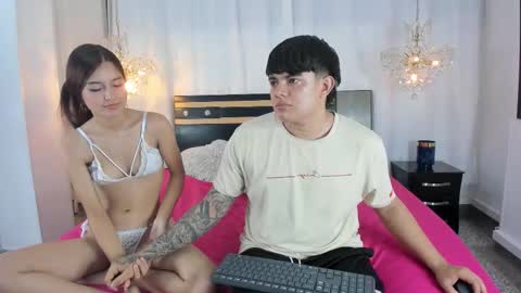 Snapshot of loverebels_ chatting on October 28, 11:47 am loverebels_ online show from October 28, 11:47 am