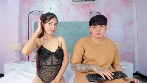 Snapshot of loverebels_ chatting on November 10, 12:37 pm loverebels_ online show from November 10, 12:37 pm