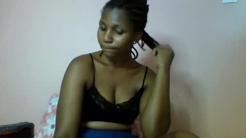 Snapshot of lovergal257 chatting on October 4, 10:02 am lovergal257 online show from October 4, 10:02 am
