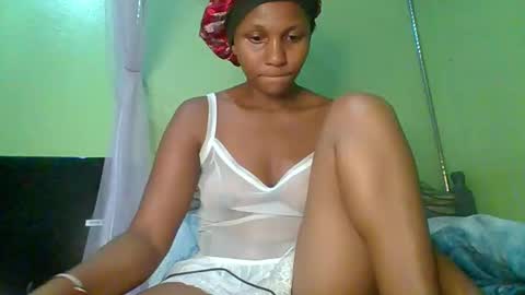 Snapshot of lovergal257 chatting on February 12, 4:46 pm lovergal257 online show from February 12, 4:46 pm