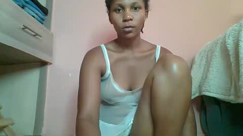 Snapshot of lovergal257 chatting on February 24, 10:24 am lovergal257 online show from February 24, 10:24 am