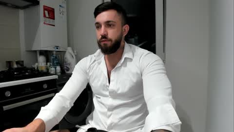 Mike online show from December 5, 1:36 am