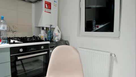 Mike online show from December 7, 2:20 am