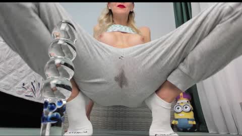 loverossela online show from March 5, 3:24 am