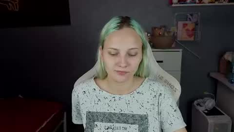 lovers613228 online show from July 28, 8:54 am