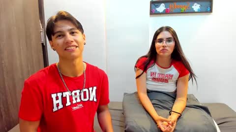 Snapshot of lovers_clover_x chatting on February 16, 1:14 am Lovers Clover X online show from February 16, 1:14 am