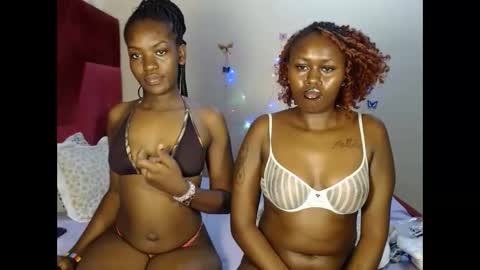 Snapshot of lovers_echo chatting on November 12, 5:02 pm lovers_echo online show from November 12, 5:02 pm