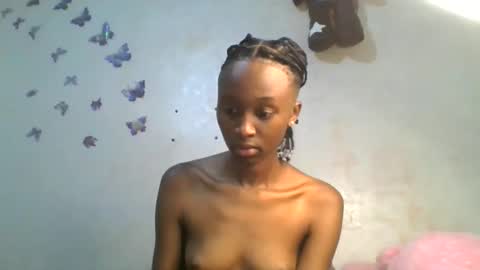 Snapshot of lovers_oncam chatting on March 12, 5:13 am RedJoy online show from March 12, 5:13 am