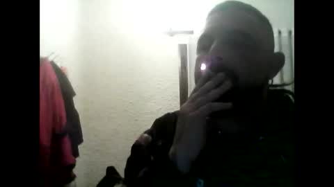 loveeer18yearsold online show from December 1, 8:03 pm