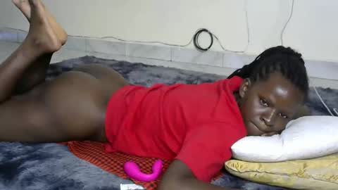 loveslut_ online show from February 9, 5:22 am