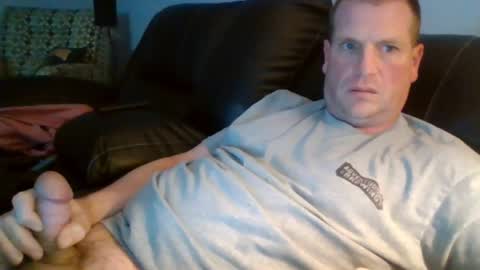 lovetocum37 online show from April 13, 1:11 am