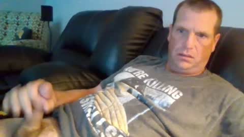Snapshot of lovetocum37 chatting on July 18, 12:42 pm lovetocum37 online show from July 18, 12:42 pm
