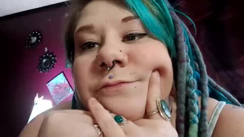 Snapshot of lovexmuffin444 chatting on October 23, 8:51 pm lovexmuffin444 online show from October 23, 8:51 pm