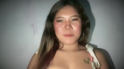 Snapshot of loveymerry chatting on February 6, 5:05 pm merry online show from February 6, 5:05 pm