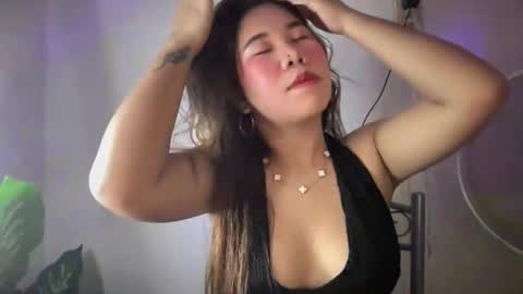 Snapshot of loveymerry chatting on March 2, 12:12 pm merry online show from March 2, 12:12 pm