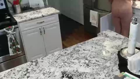 lovingcouple1969 online show from February 12, 2:01 pm