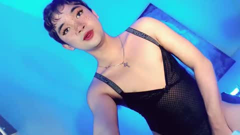 Lovingmonaru969 online show from March 6, 6:08 am