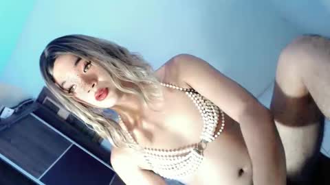 Lovingmonaru969 online show from October 2, 2:24 pm