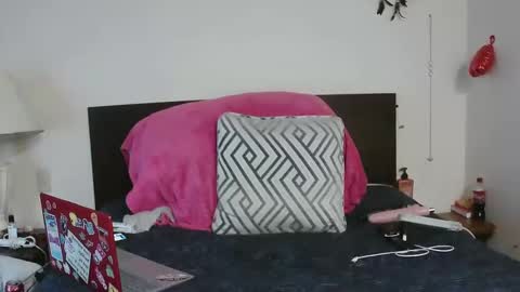 Snapshot of lovingyou8671 chatting on April 13, 2:44 pm Lovingyou8607 online show from April 13, 2:44 pm