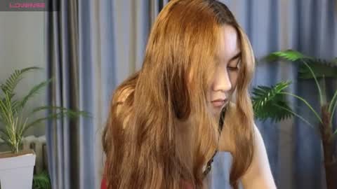lowkeywild_ online show from June 18, 2:56 am