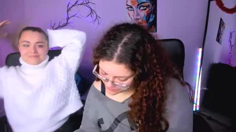 Snapshot of loya_best chatting on November 26, 6:58 am loya_best online show from November 26, 6:58 am