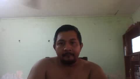 Snapshot of lpmauriciosantamaria chatting on May 23, 1:59 pm lpmauriciosantamaria online show from May 23, 1:59 pm