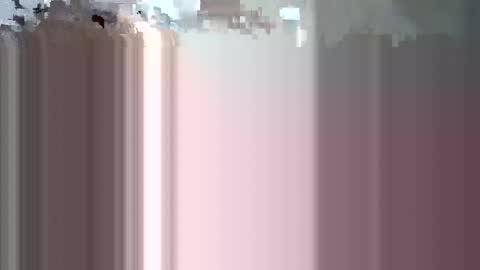 Snapshot of lu263474 chatting on February 12, 9:20 am James online show from February 12, 9:20 am