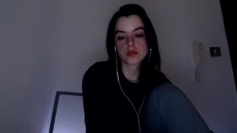 luana online show from December 10, 10:26 pm