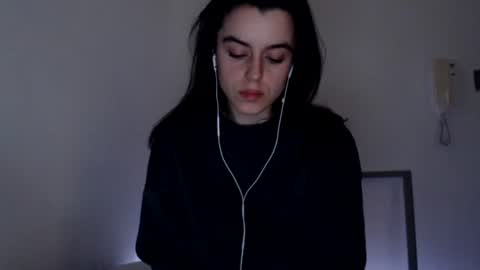 luana online show from January 7, 1:28 am