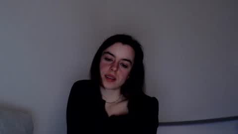 luana online show from February 8, 10:29 pm