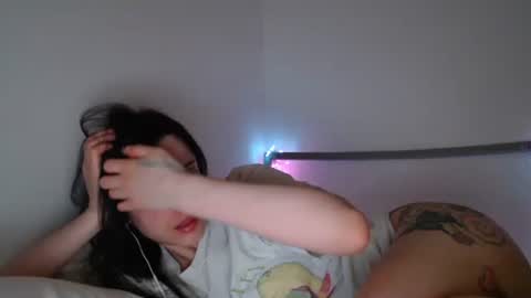 luana online show from September 16, 9:38 pm