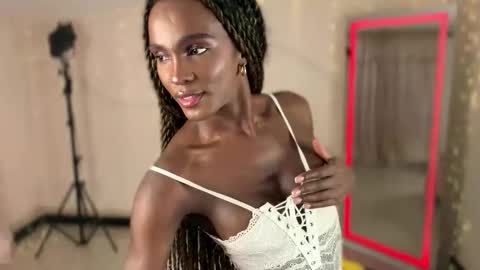 IG luana orq online show from April 27, 1:03 am