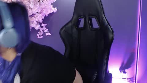 Luan online show from December 3, 5:11 pm