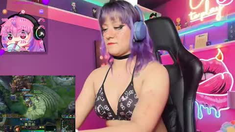 Snapshot of luaneter chatting on February 9, 3:16 pm Luan online show from February 9, 3:16 pm