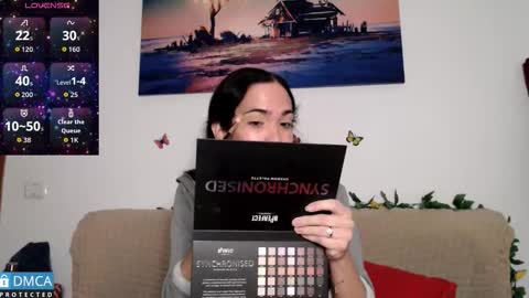 Snapshot of luara_ chatting on November 18, 9:36 am luara_ online show from November 18, 9:36 am