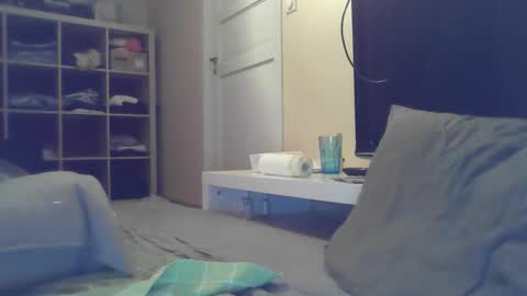 luca150500 online show from December 5, 3:04 am