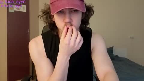 Luca S online show from March 6, 7:21 pm