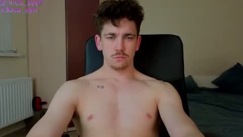 Luca S online show from April 14, 7:53 pm