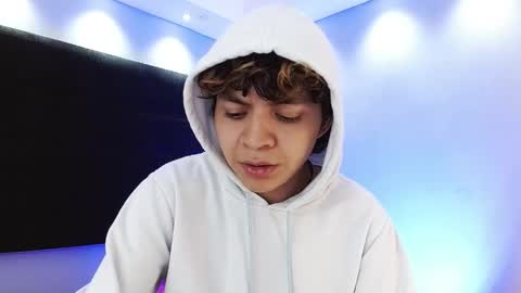 Lukas online show from December 26, 6:01 pm