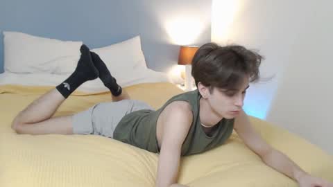 lucacharm online show from February 25, 7:03 pm