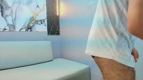 Snapshot of lucas_carterr chatting on October 20, 12:49 pm LUCAS online show from October 20, 12:49 pm