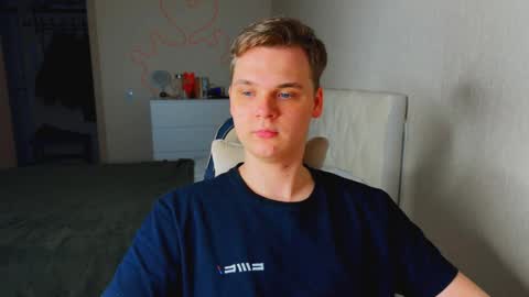 Lucas Gill online show from January 18, 1:20 am