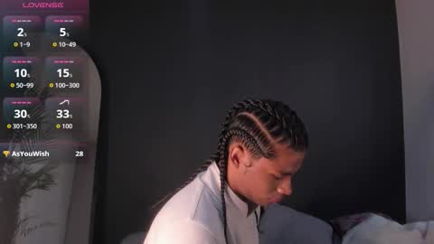   online show from October 10, 1:54 pm