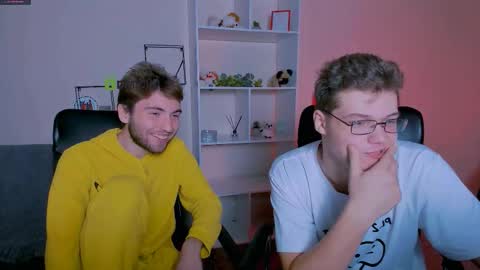 lucas_long_ online show from October 9, 7:23 pm