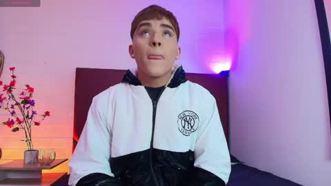 Lucas lovee online show from April 7, 1:11 pm