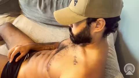 Snapshot of lucas_rio chatting on July 30, 5:56 pm lucas_rio online show from July 30, 5:56 pm