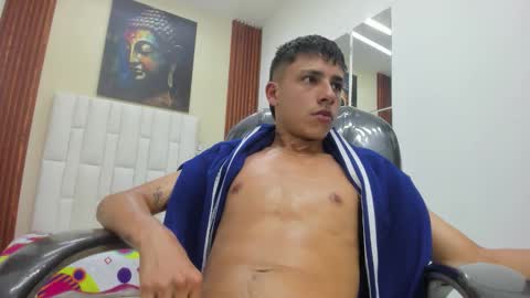  LUCAS RIVAS  online show from January 14, 10:58 pm