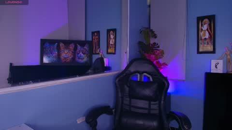 lucascarterr online show from November 4, 4:00 am