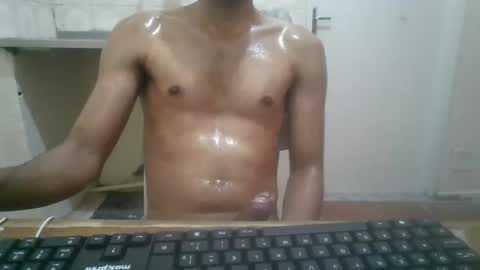 Snapshot of lucascarv chatting on October 14, 11:44 am lucascarv online show from October 14, 11:44 am