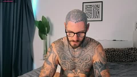 lucasexclusive online show from June 23, 6:22 am